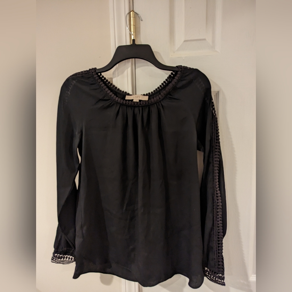 Loft- black eyelet shirt